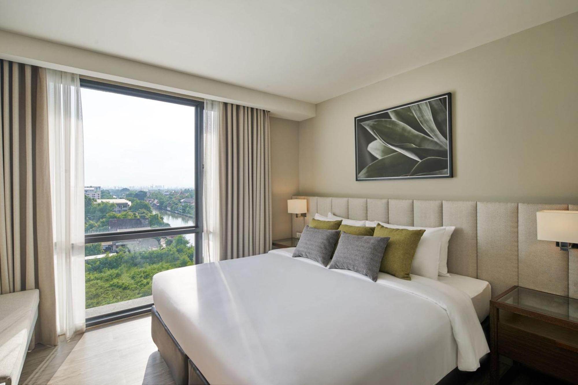The Park Nine Suvarnabhumi - Free Bkk Airport Shuttle Hotel 5*
